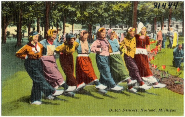 Dutch_Dancers,_Holland,_Michigan_(81444)